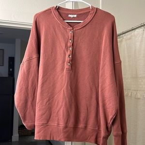 oversized sweater! it’s from maurice’s and it’s super super comfy!